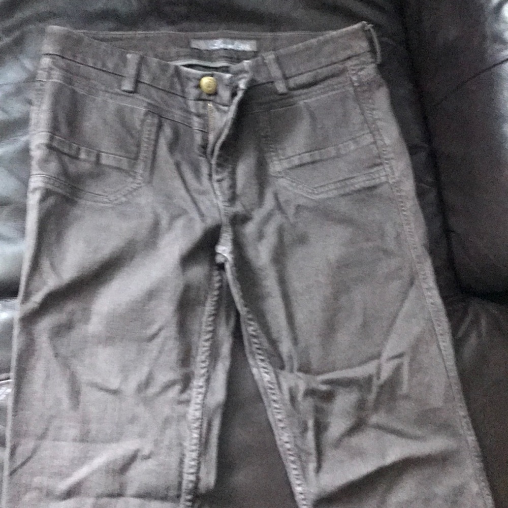 Boutique women’s brown jeans barely worn